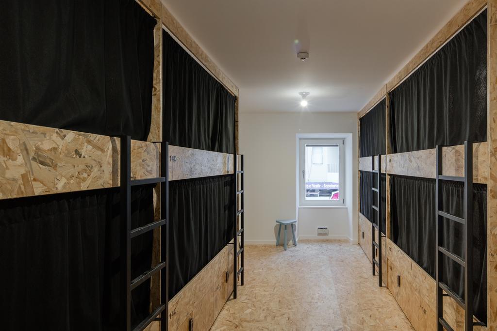 קווארטיירה Hostel Conii & Suites Algarve מראה חיצוני תמונה