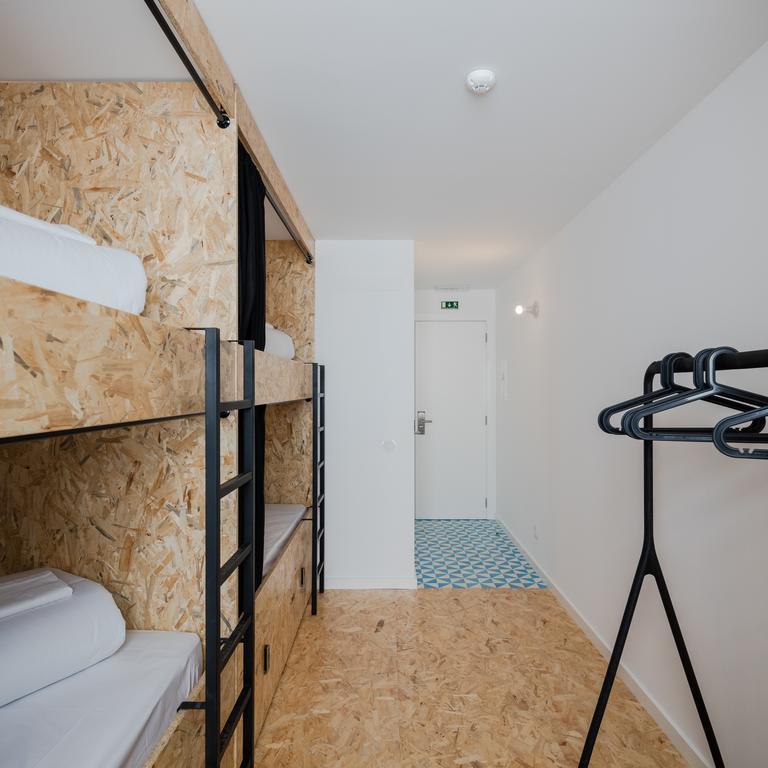 קווארטיירה Hostel Conii & Suites Algarve מראה חיצוני תמונה