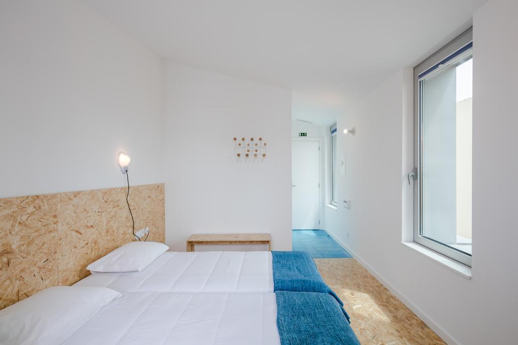 קווארטיירה Hostel Conii & Suites Algarve מראה חיצוני תמונה