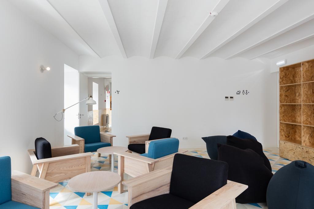 קווארטיירה Hostel Conii & Suites Algarve מראה חיצוני תמונה