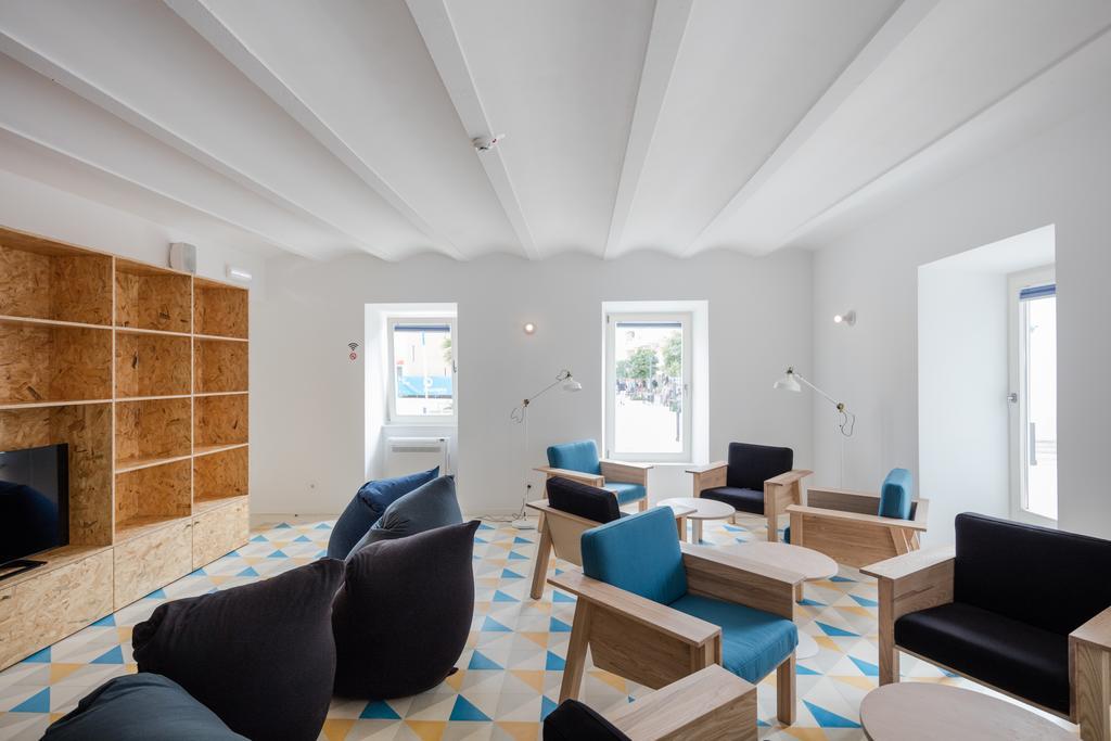 קווארטיירה Hostel Conii & Suites Algarve מראה חיצוני תמונה