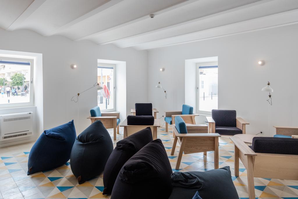 קווארטיירה Hostel Conii & Suites Algarve מראה חיצוני תמונה