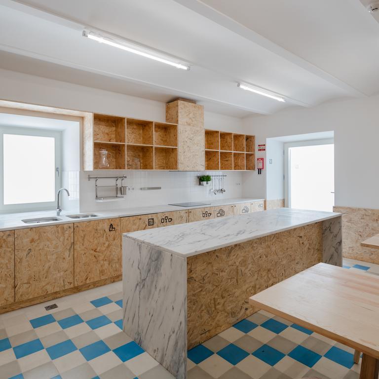 קווארטיירה Hostel Conii & Suites Algarve מראה חיצוני תמונה